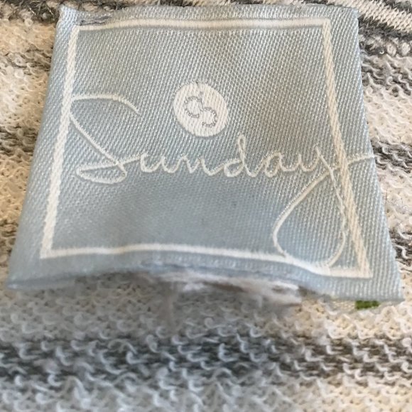 SUNDAY Striped Sweatshirt With Bell Sleeves - Picture 8 of 10